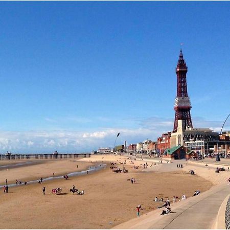 Black Pearl Luxury Apartments Blackpool Exterior photo